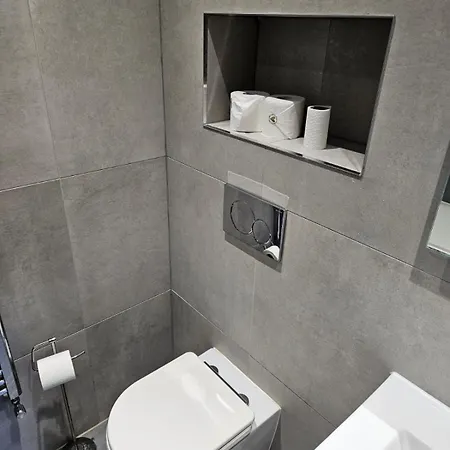 Apartman Cosy 1-bed Flat Close To Centre *